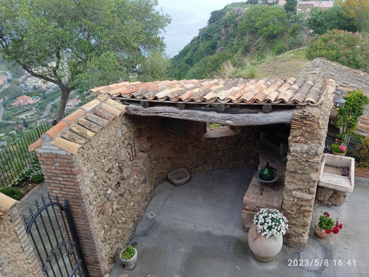 A casa da Daniela Taormina Exterior foto